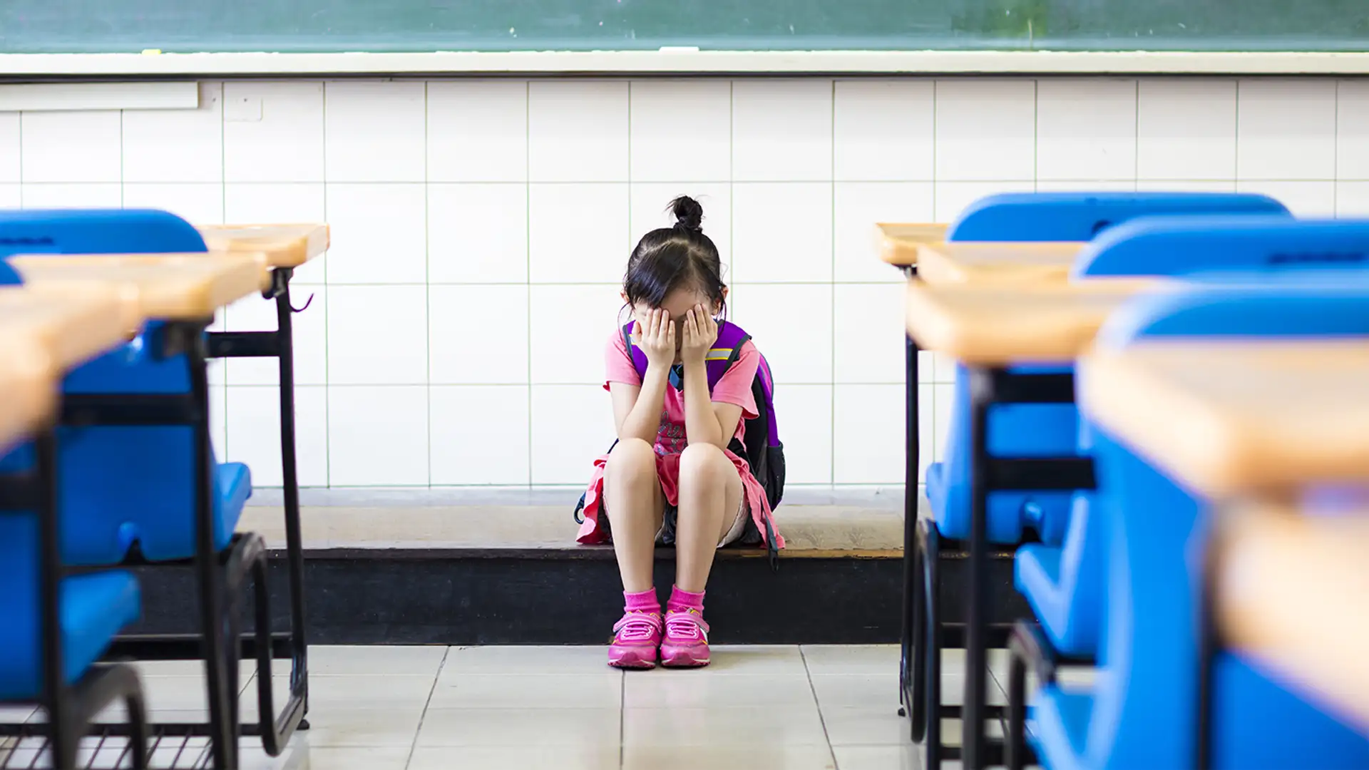 America, Land of Miracles by Noa Baum