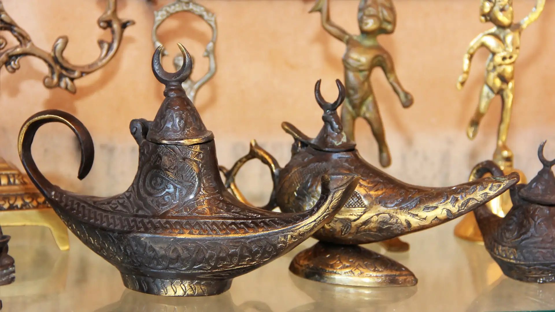 Ten Thousand Treasure Cave