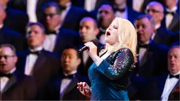 Christmas with the Tabernacle Choir featuring Megan Hilty and Neal McDonough