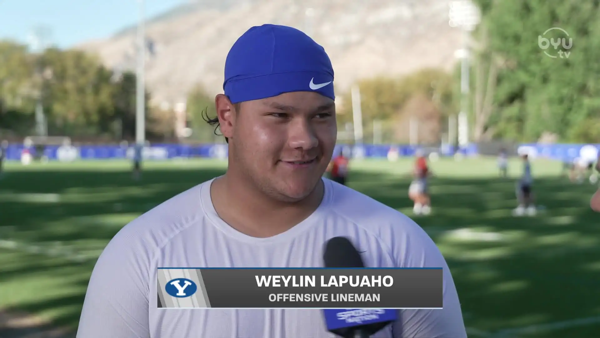 Weylin Lapuaho Says he's the Biggest Trash Talker on Offense + more from him