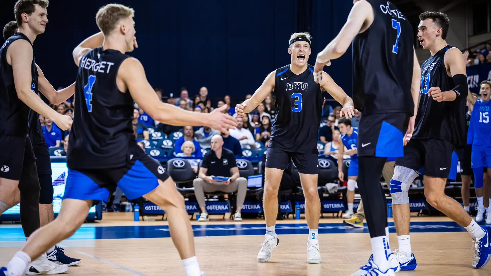 Signee's and Volleyball Updates for the Cougars