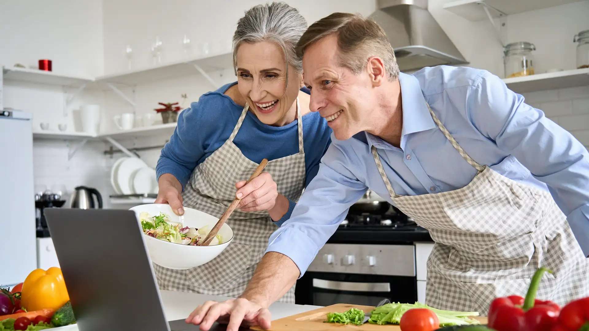 MORE WATER, LESS FOOD: REPLACING FIVE BAD DIET HABITS with FIVE GOOD DIET HABITS