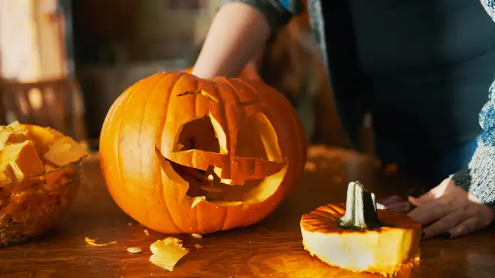 Pumpkin Carving Maniacs