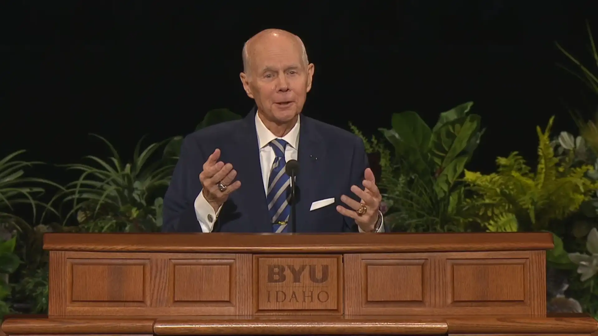 Elder Lance B. Wickman | Don’t Shrink!: Facing Life’s Uncertainties