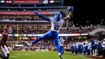 Best One-Handed Catch: Chase Roberts vs. Darius Lassiter