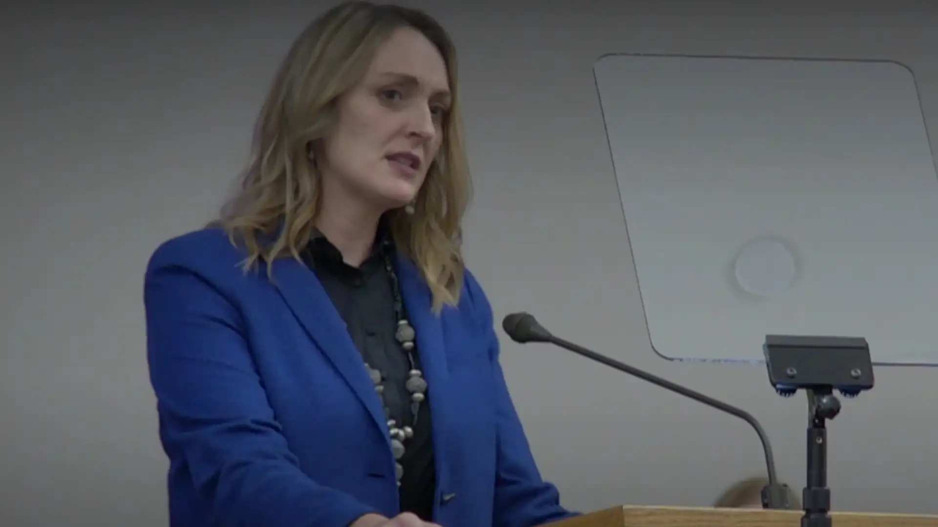 Heather Carter | Strong at the Broken Places