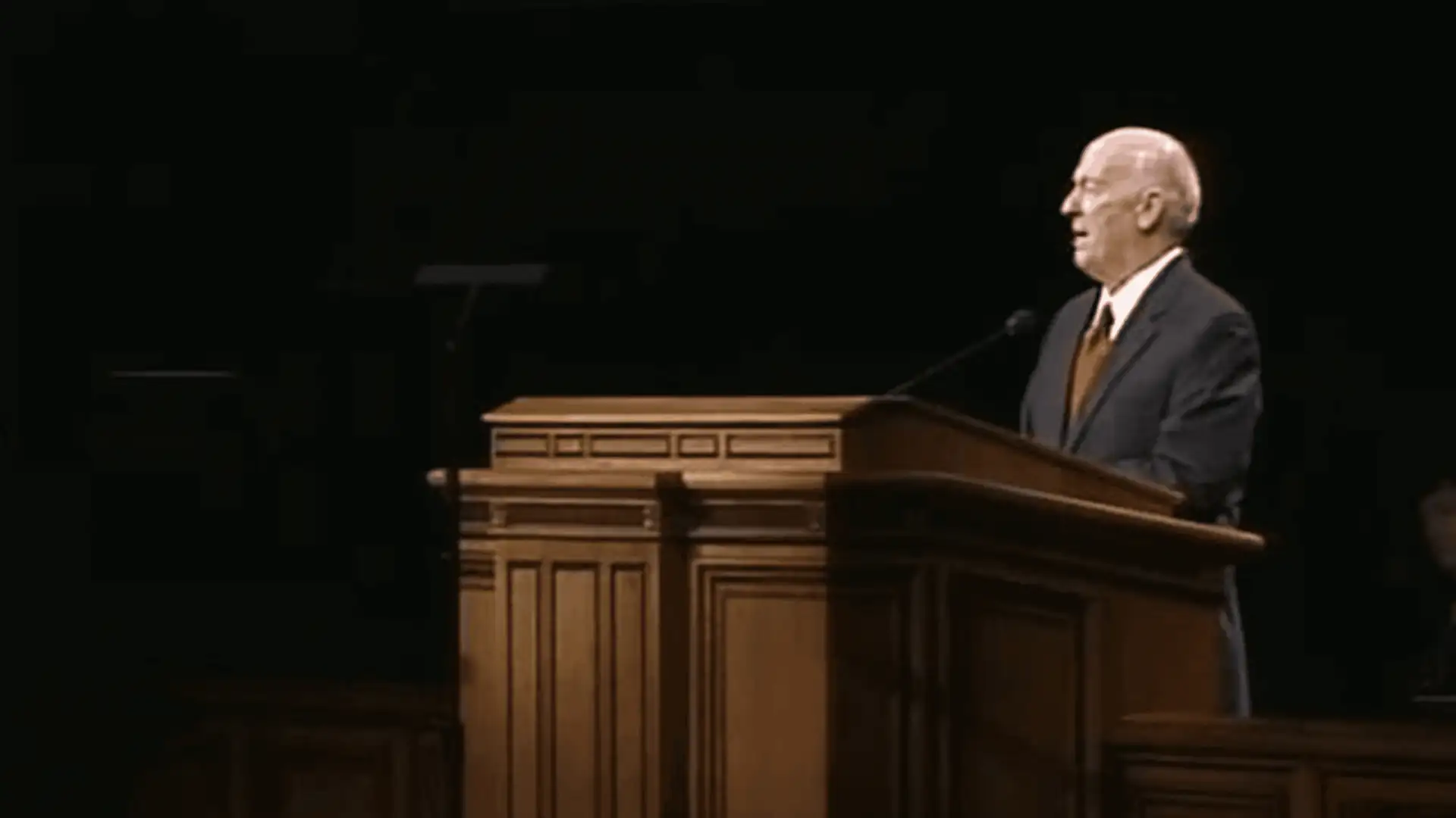 Douglas L. Callister (9-19-06)