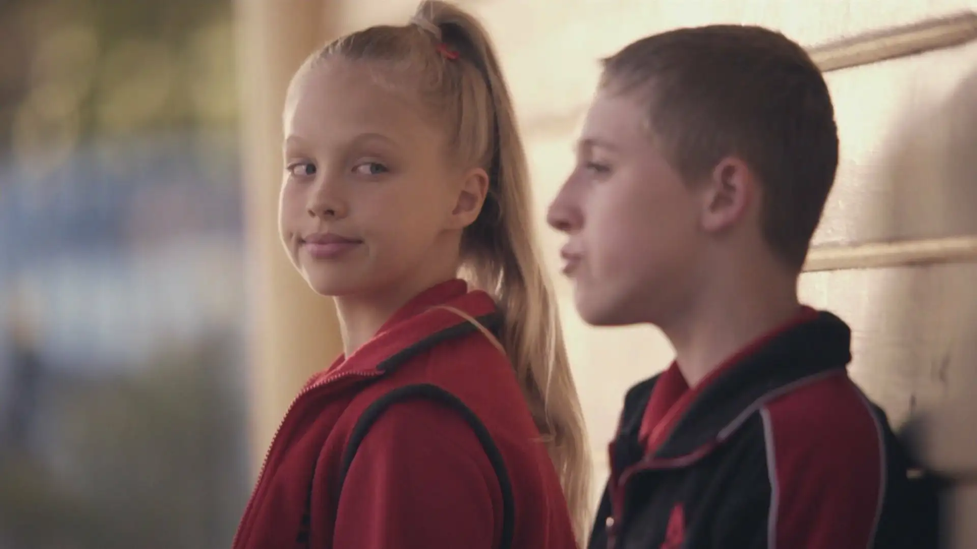 The Kiss Chasey Oval