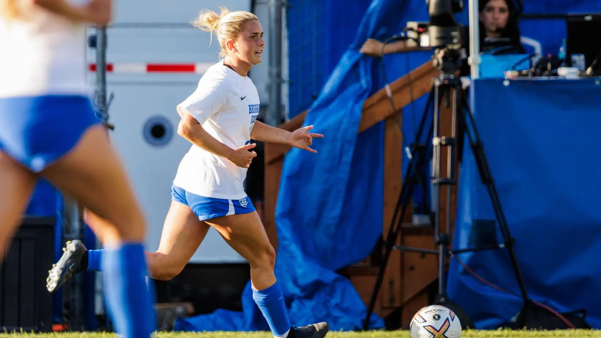 Deep Blue: Hallie Dixon