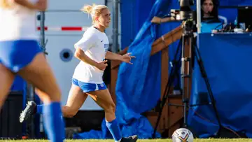 Deep Blue: Hallie Dixon