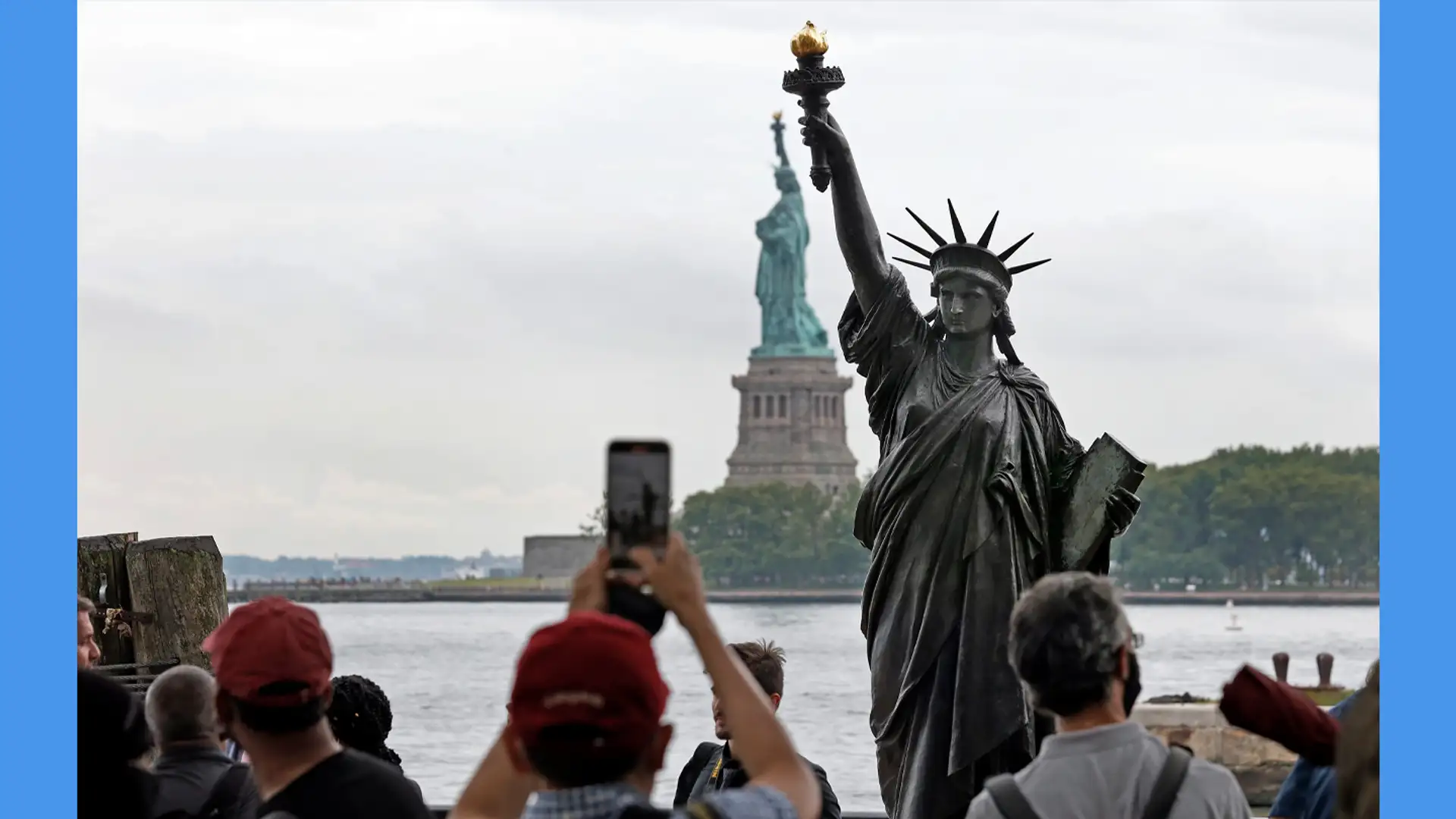 African Democracies, Second Statue of Liberty, Service Lab Dogs
