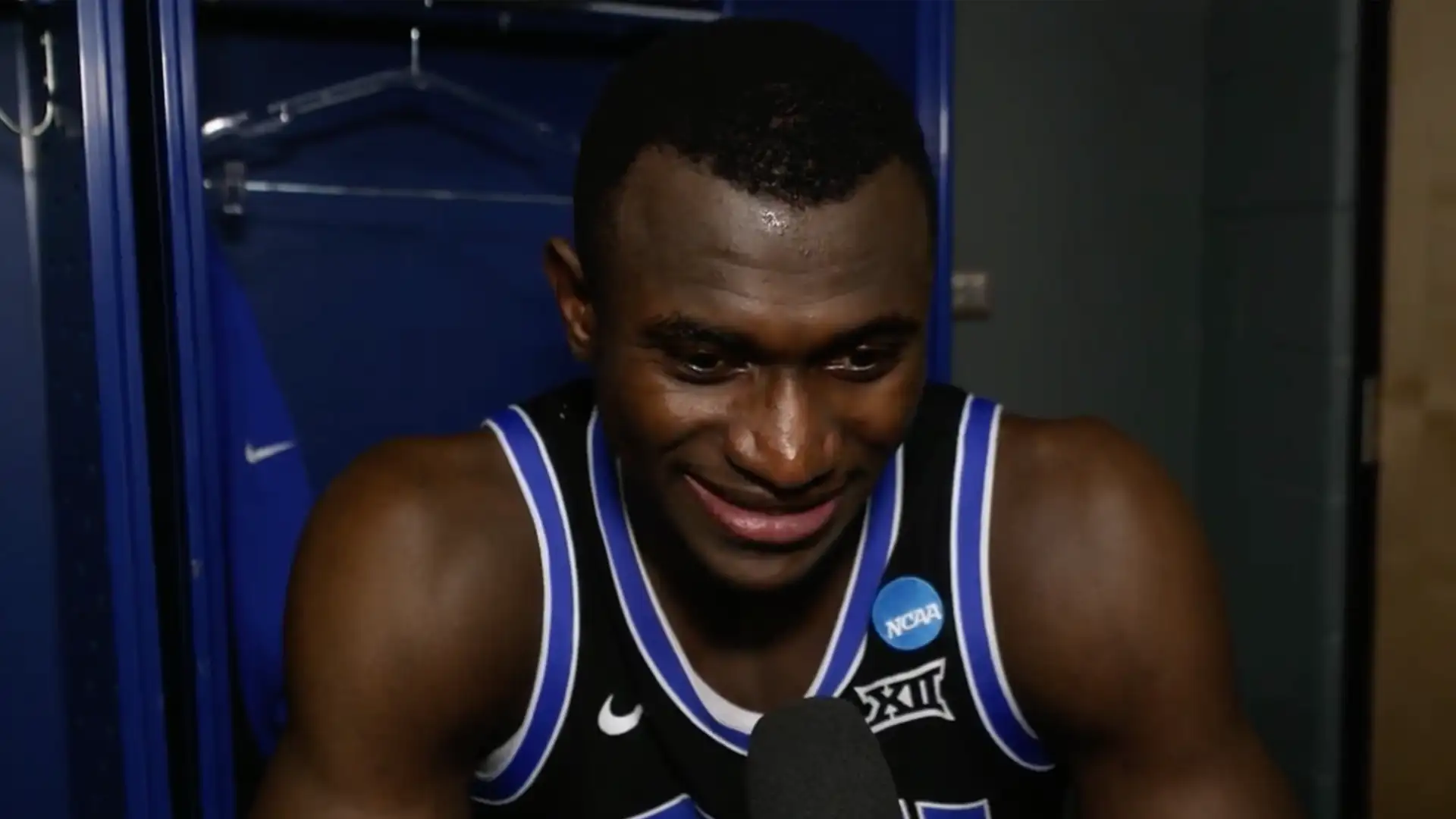 Keba Keita talks about the best dancer on the team and the best fans