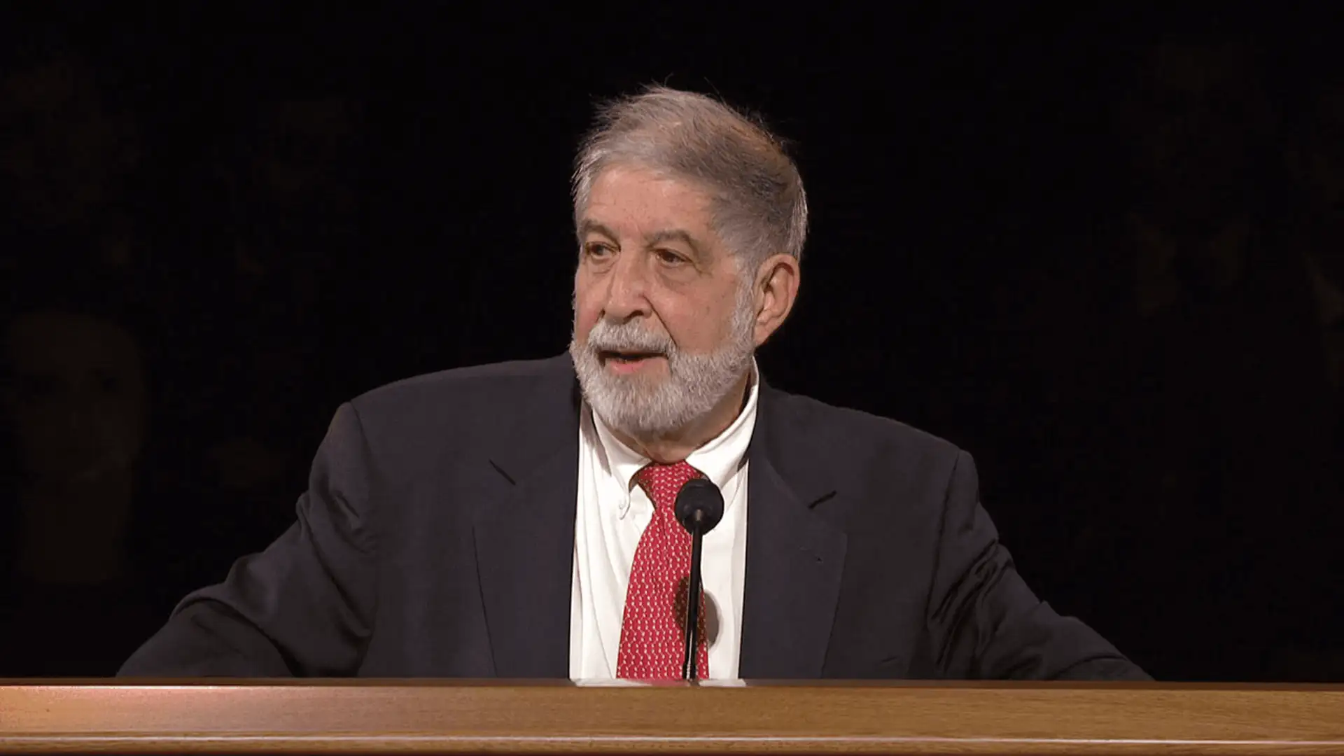 Mickey Edwards | Does the Constitution Still Matter?