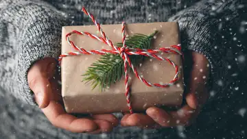 Brain Science Confirms that Giving Beats Receiving