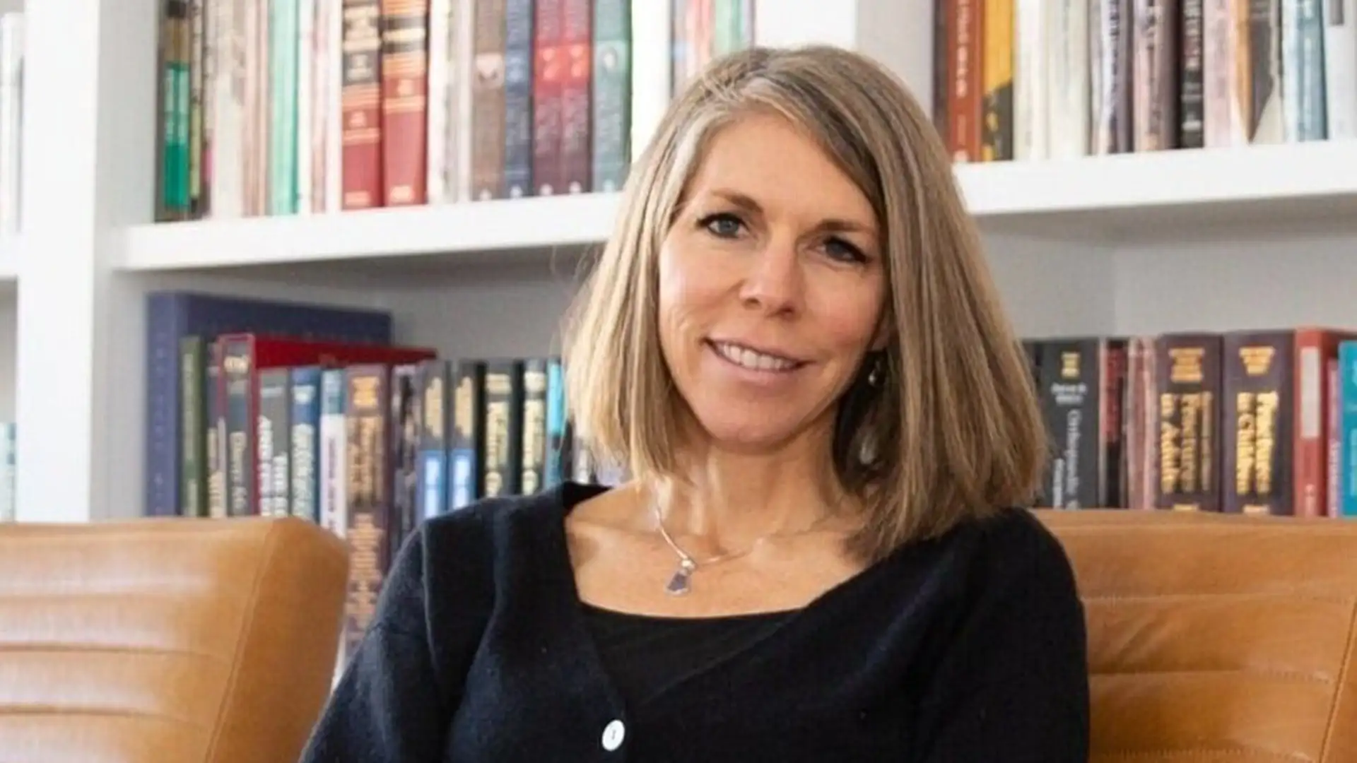 Self-Care Over Lunch: Relationship Red Flags with Dr. Jennifer Finlayson-Fife