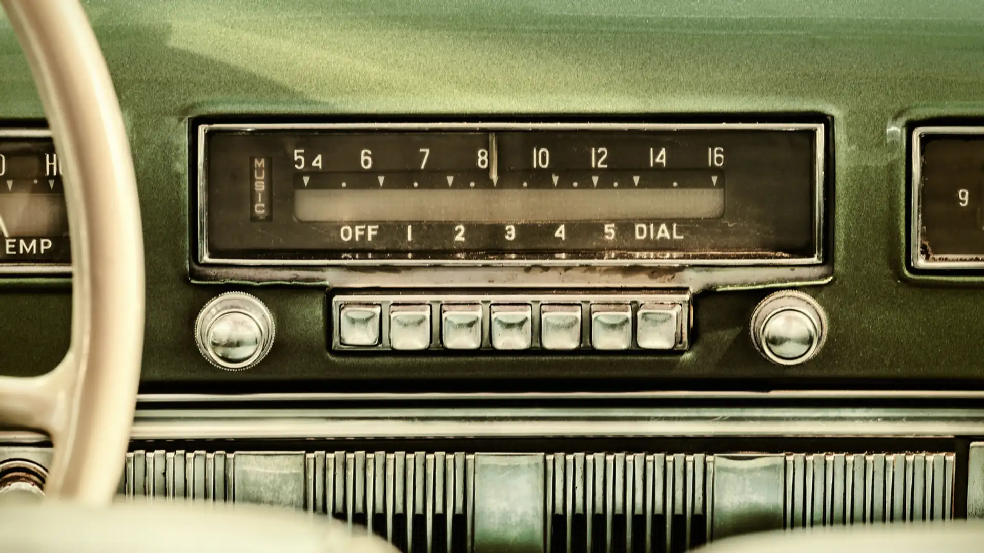 EXTRA: "Mom and the Car Radio" by Bill Harley