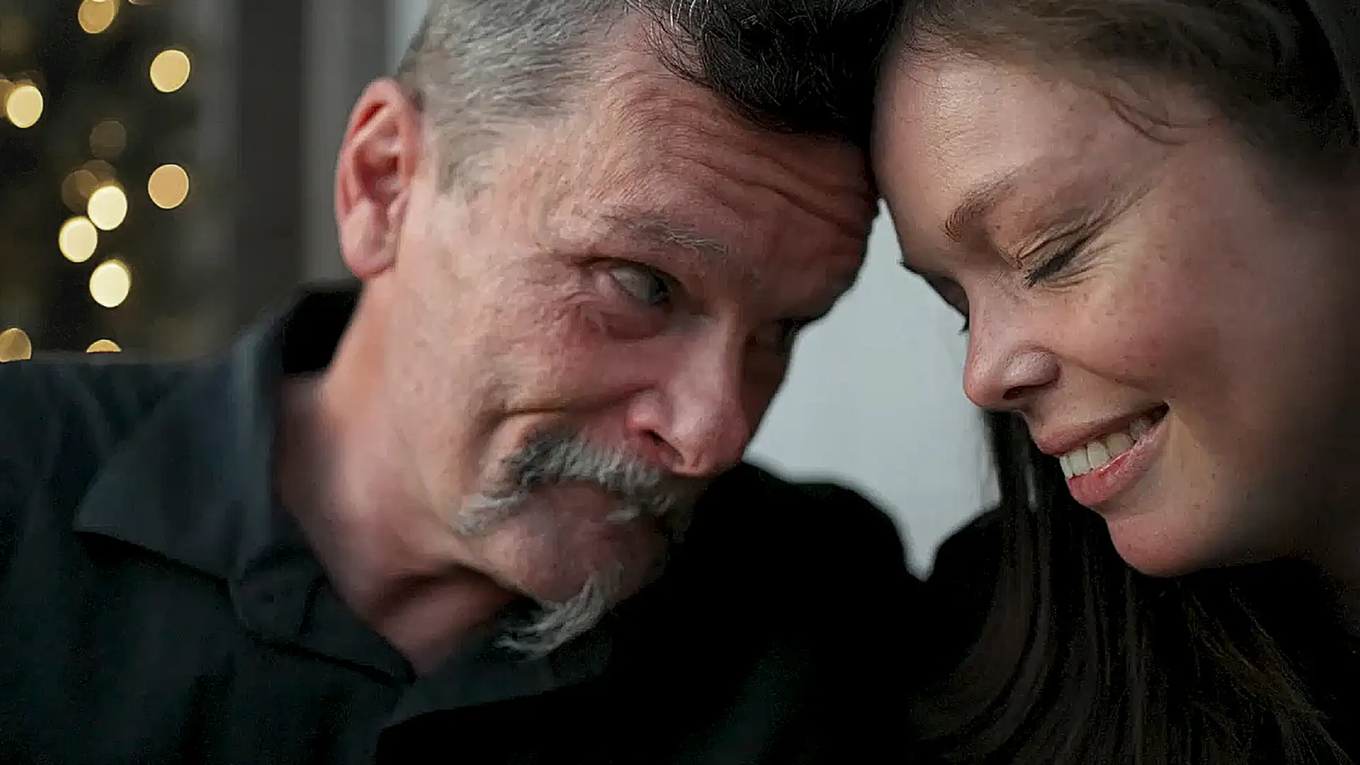 She Finally Met Her Father at Christmas